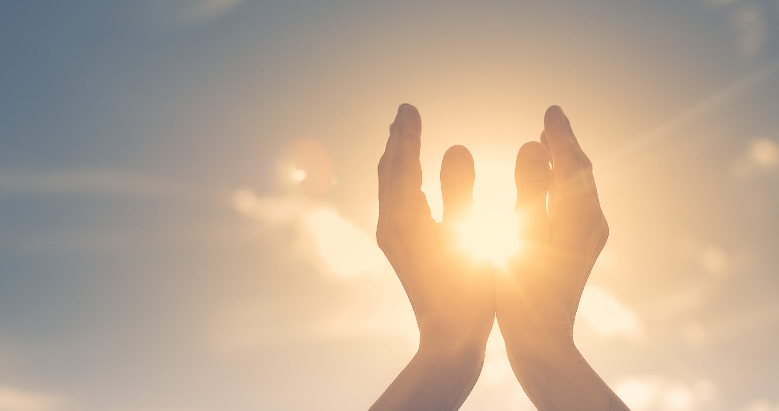 Gratitude: A simple and effective way to happiness