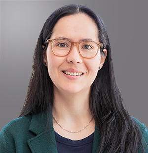 Dr. Jessica Dere